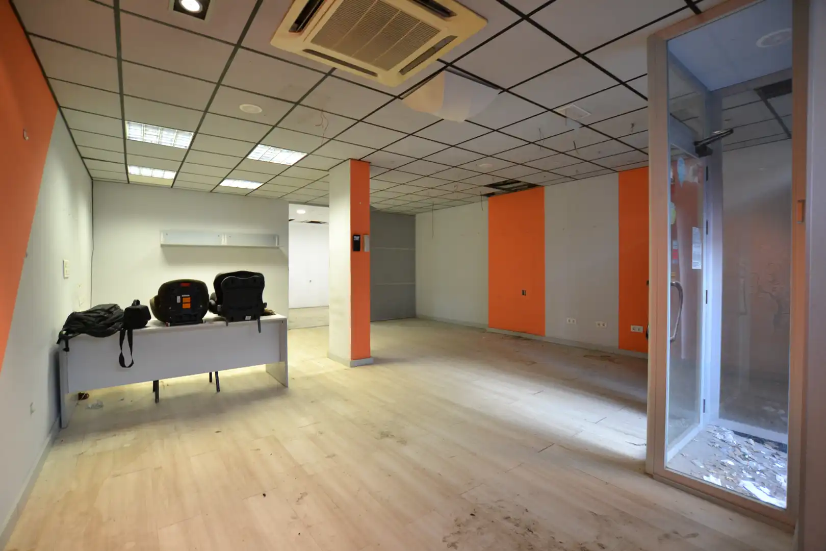 Local comercial en venda a Carrer de Carcaixent, imagen 3