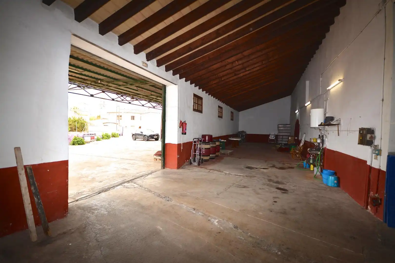 Industrial buildings for sale in Binissalem