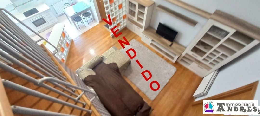 Sala d'estar de Dúplex en venda en Bermeo amb Calefacció, Jardí privat i Traster