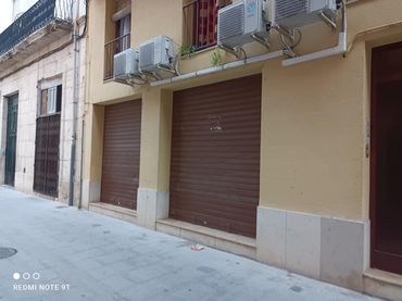 Locale commerciale in affitto a Centre