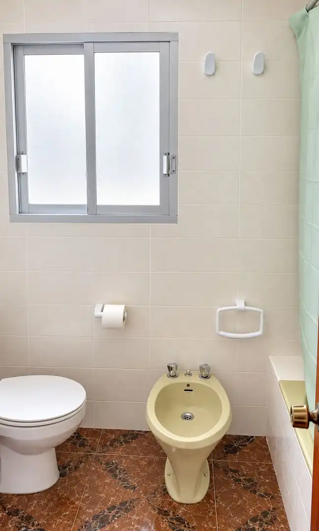 Baño de Piso en venta en Castro del Río, Córdoba