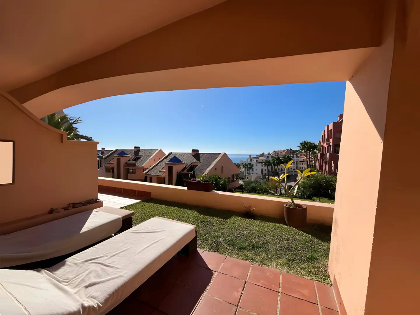 Terrace of Ground floor for sale in Mijas  with Air Conditioner, Terrace and Storage room
