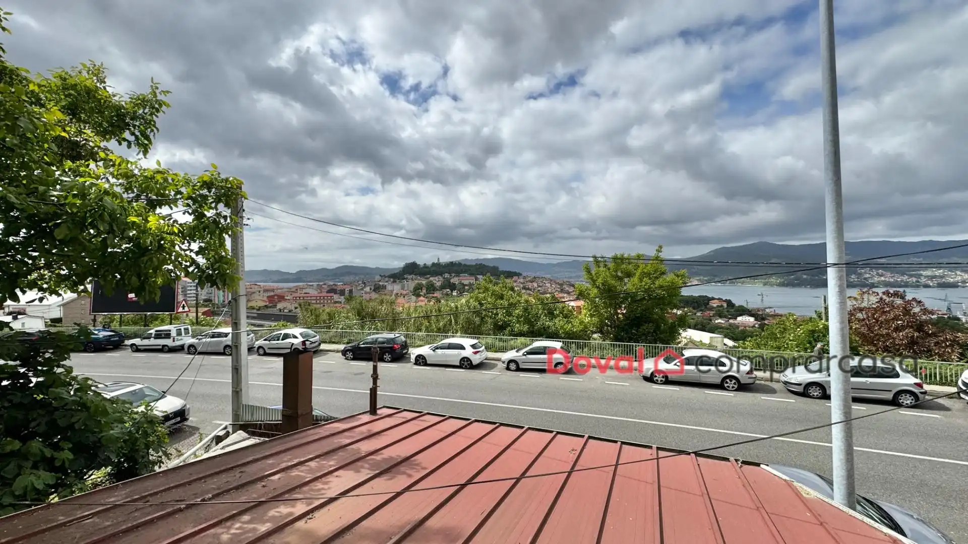 Vista exterior de Casa o chalet en venta en Vigo  con Terraza