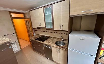 Küche von Wohnung zum verkauf in Valencia de Don Juan mit Heizung und Terrasse