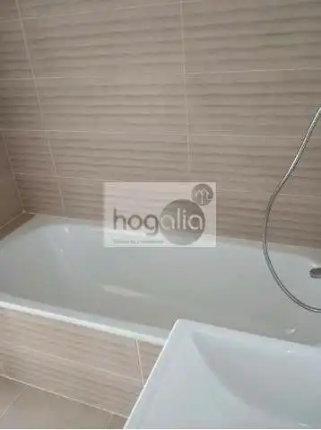Flat with pool to rent in Bellavista - La Palmera, imagen 16