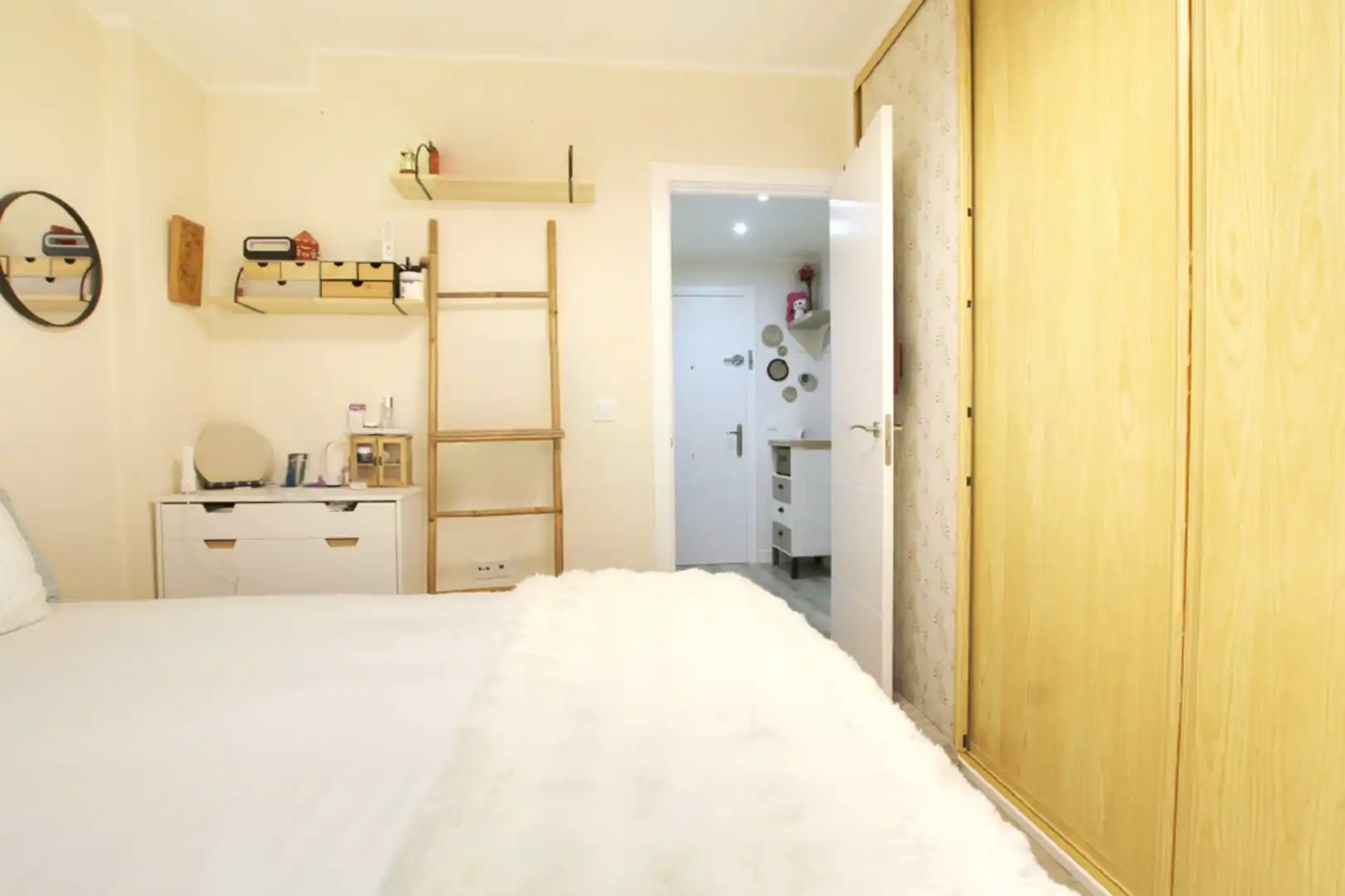 Bedroom of Apartments for sale in Azuqueca de Henares  with Air Conditioner, Terrace and Alarm