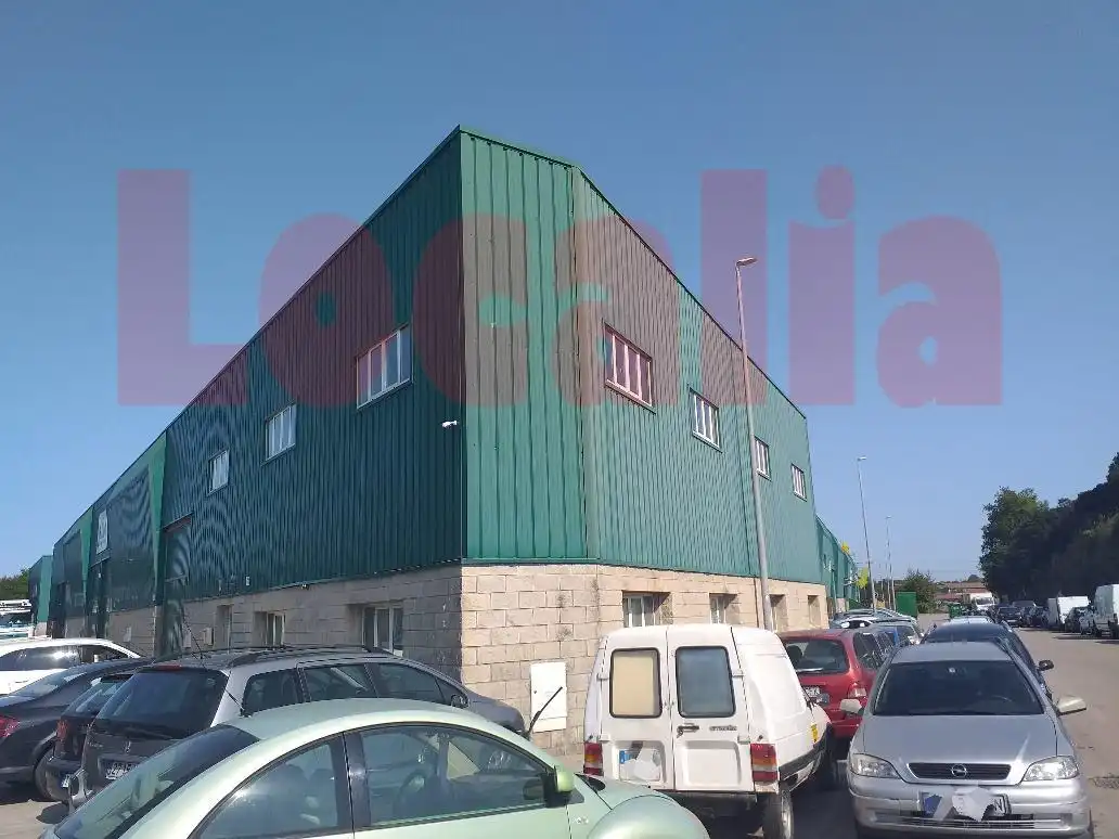 Vista exterior de Oficina de alquiler en Camargo con Amueblado
