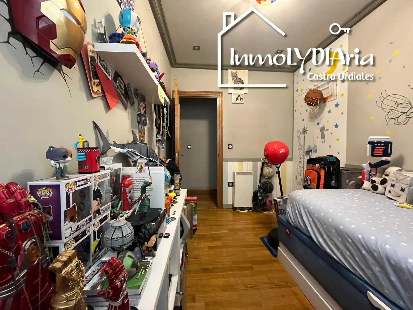 Habitación de Piso en venta en Alonsotegi con Calefacción, Parquet y Amueblado