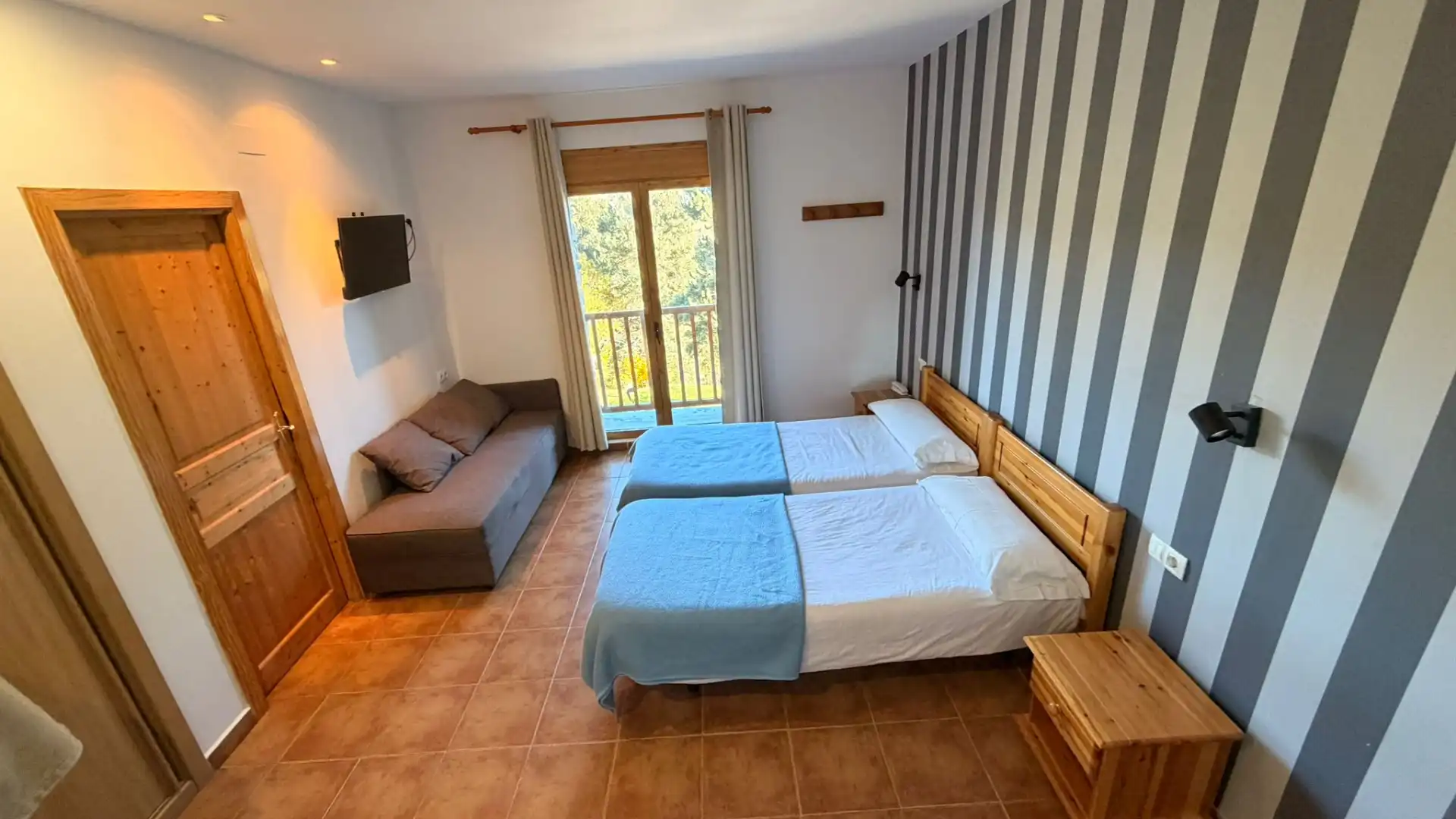 Bedroom of Buildings for sale in Alp