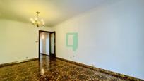 Living room of Flat for sale in Santa Coloma de Gramenet  with Balcony