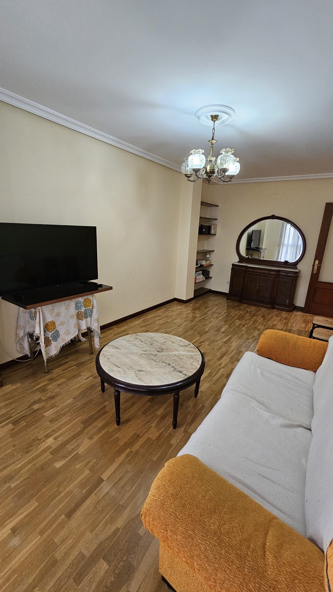 Pis en venda a Saavedra, Llano