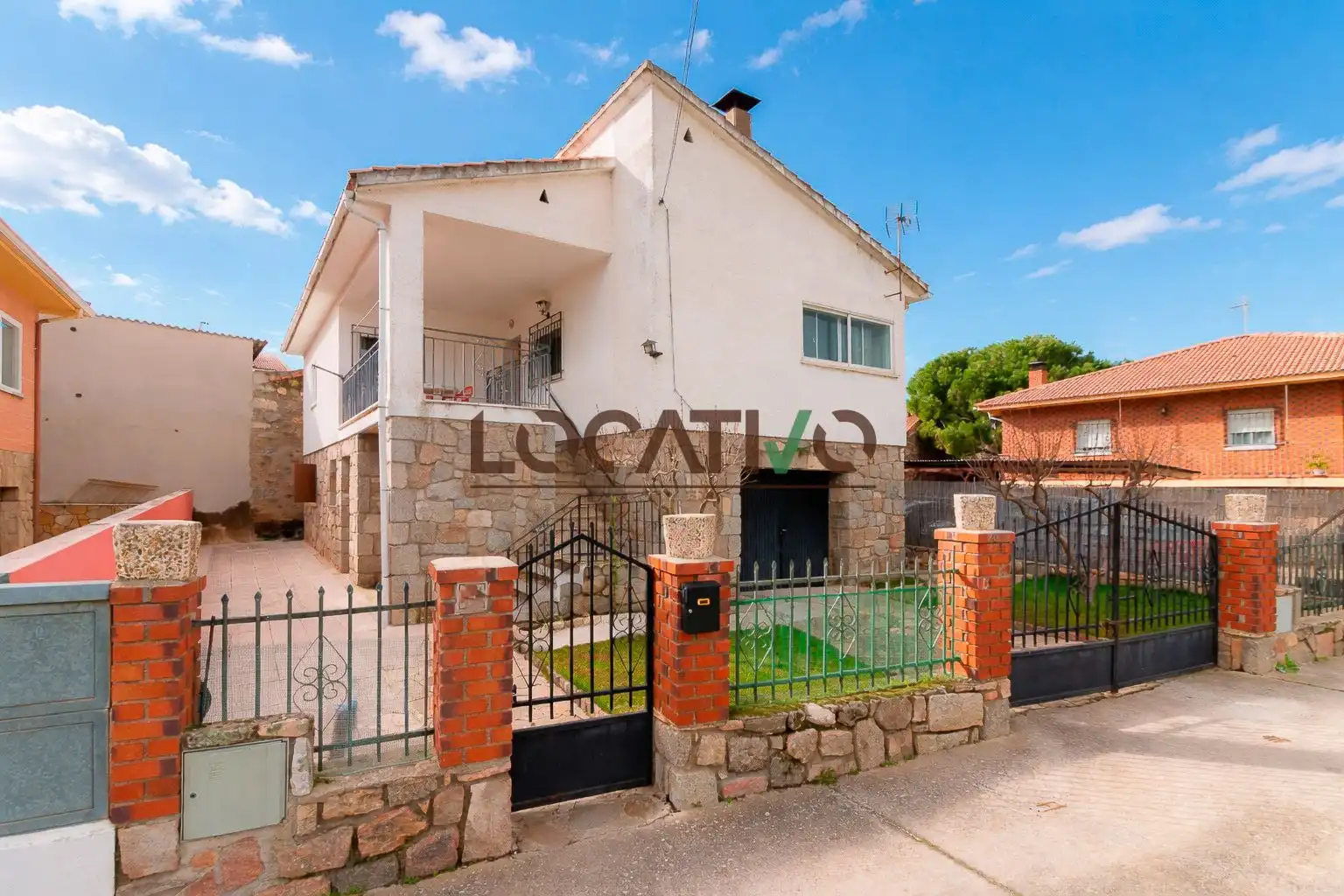 Haus mit Garten zum Verkauf in Robledo de Chavela, imagen 2
