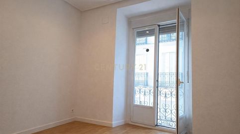 Foto 3 de Apartamento de alquiler en Calle Fuencarral, 122, Trafalgar, Madrid Capital