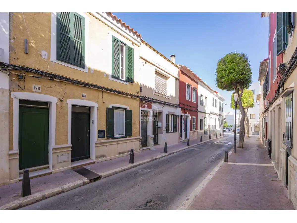 Vista exterior de Apartament en venda en Maó - Mahón amb Terrassa