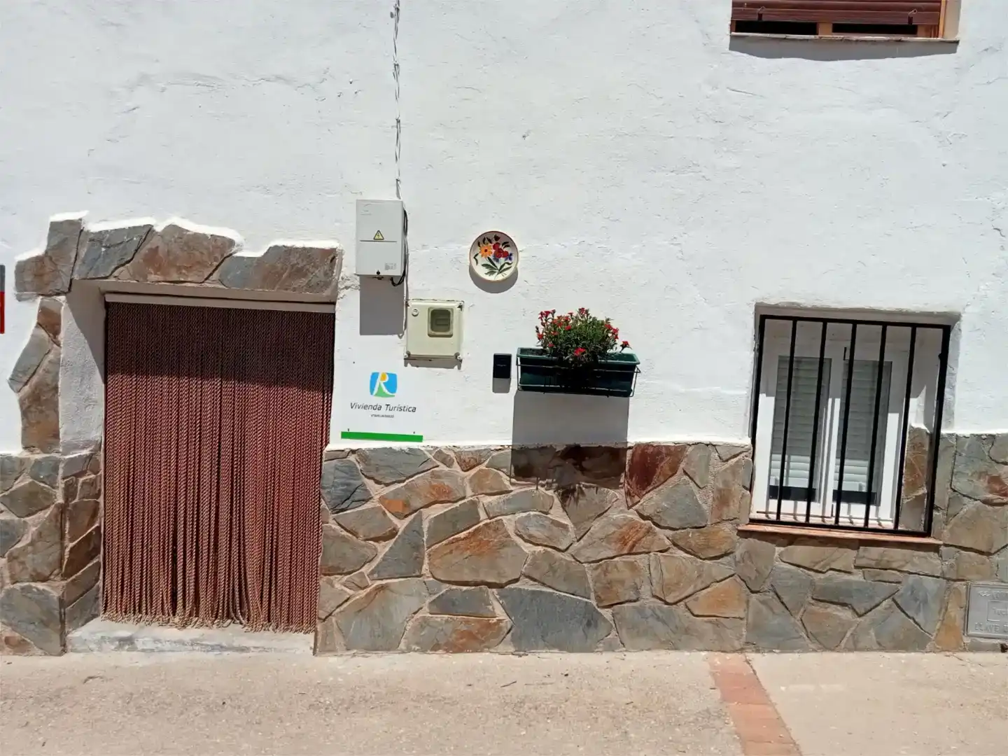 Vista exterior de Finca rústica en venda en Beas de Segura amb Aire condicionat, Piscina i Moblat
