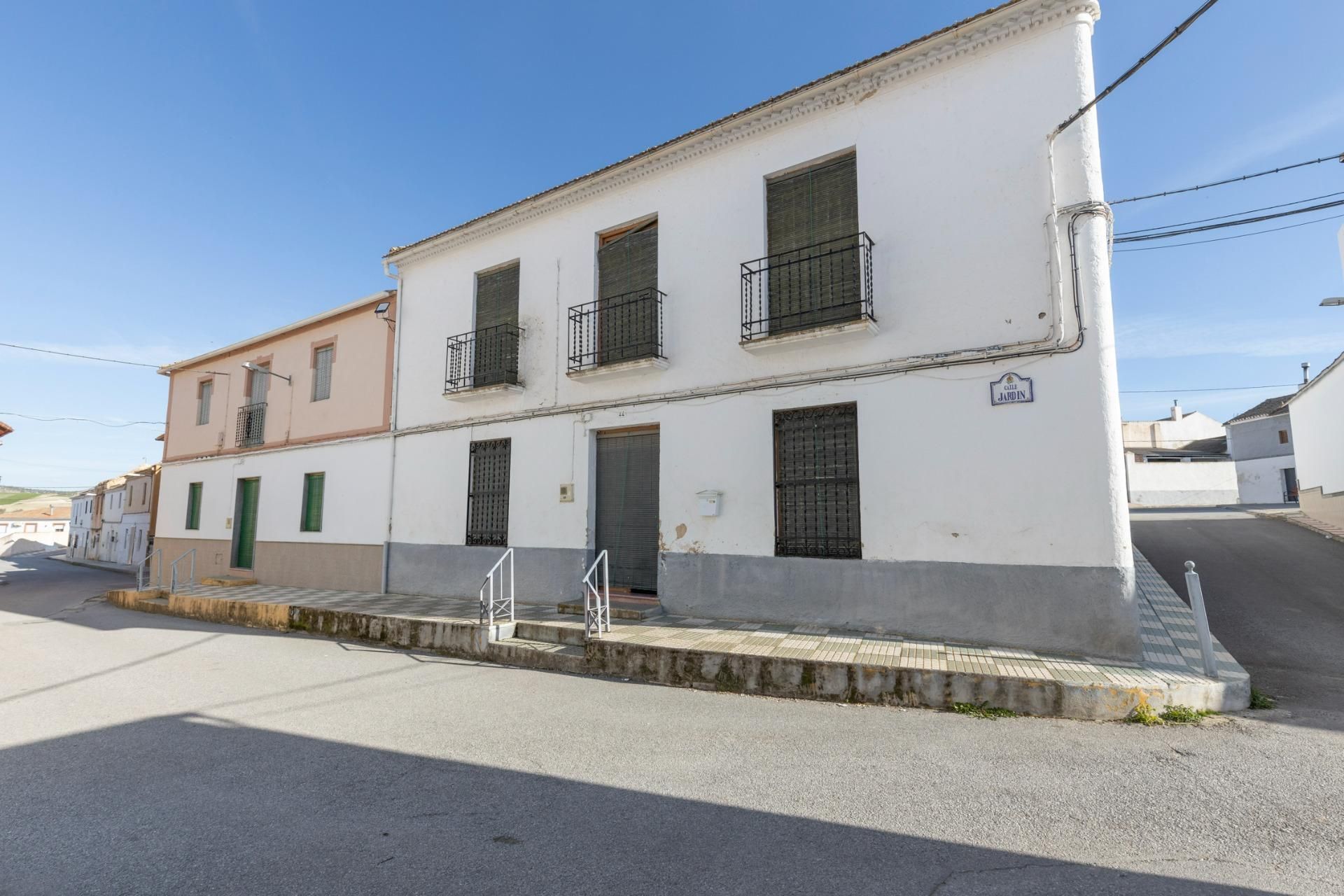 Exterior view of House or chalet for sale in Chimeneas  with Terrace