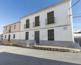 Vista exterior de Casa o xalet en venda en Chimeneas amb Terrassa