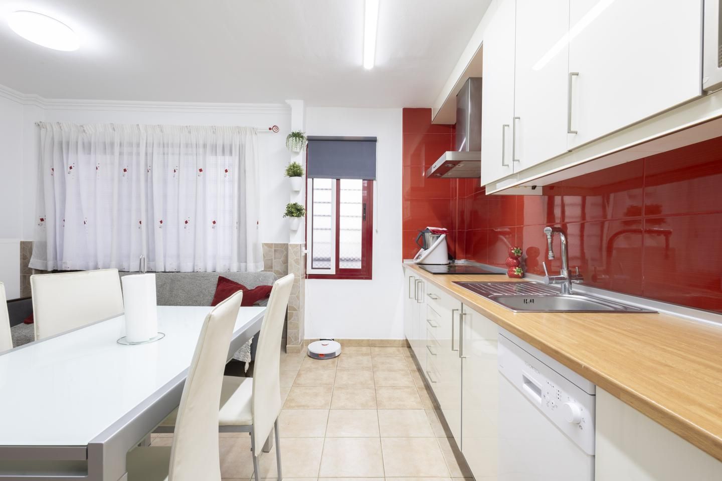 Kitchen of Planta baja for sale in Granadilla de Abona