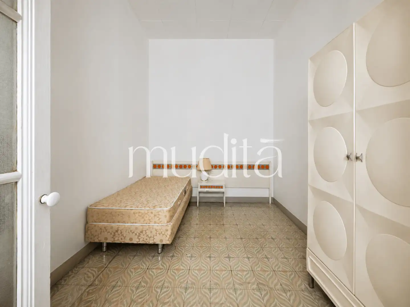 Habitación de Casa adosada en venta en El Masnou con Trastero y Balcón