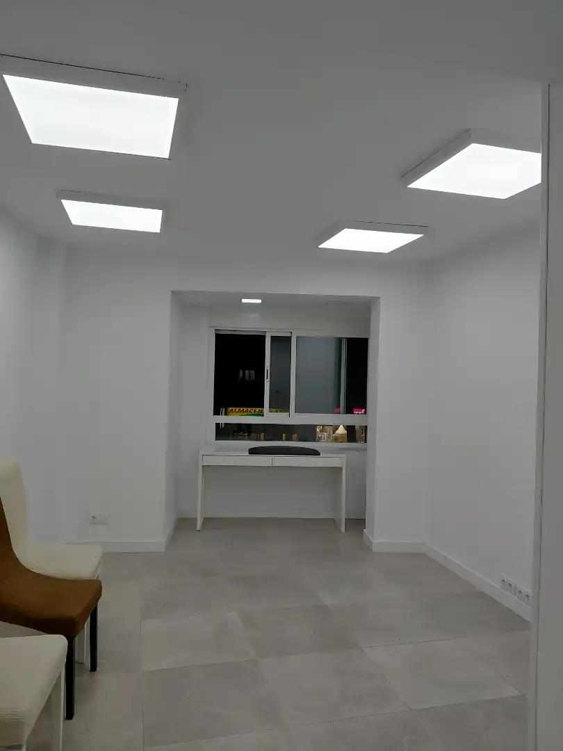Büro zur Miete in Garrido