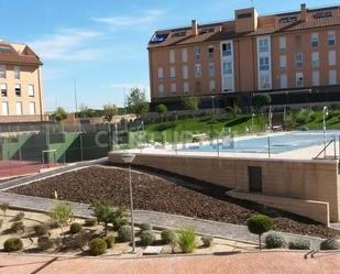 Swimming pool of Garage for sale in Arroyomolinos (Madrid)