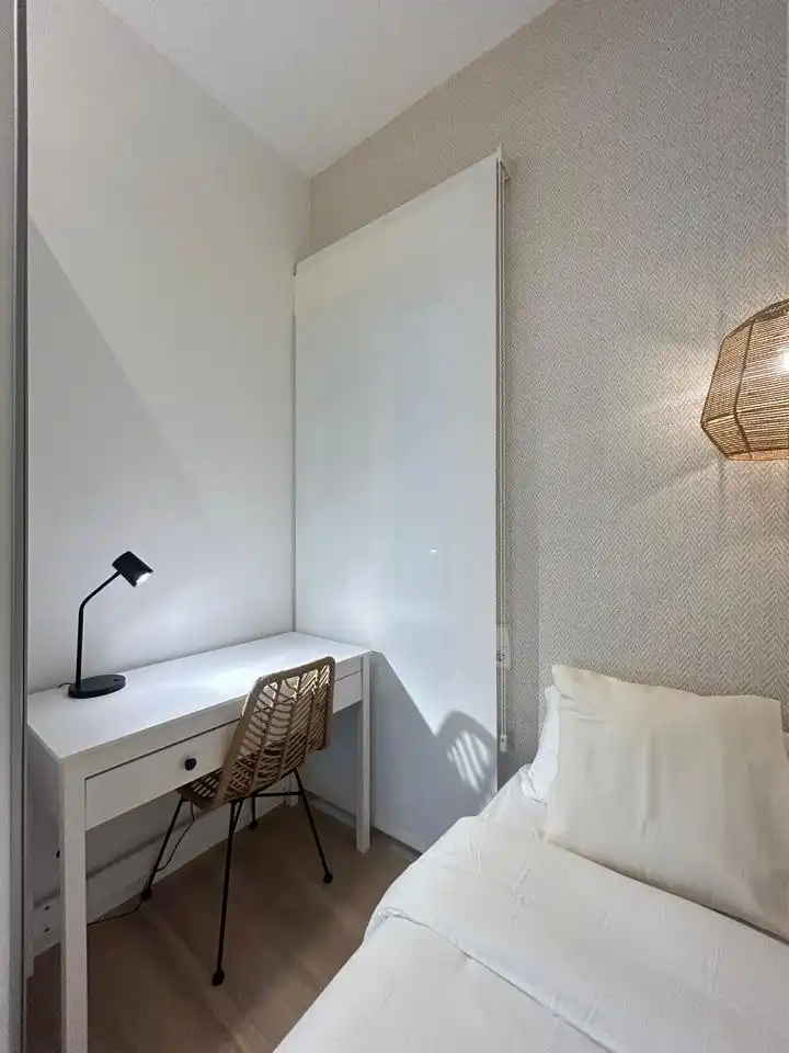 Schlafzimmer von Erdgeschoss zum Verkauf in Madrid