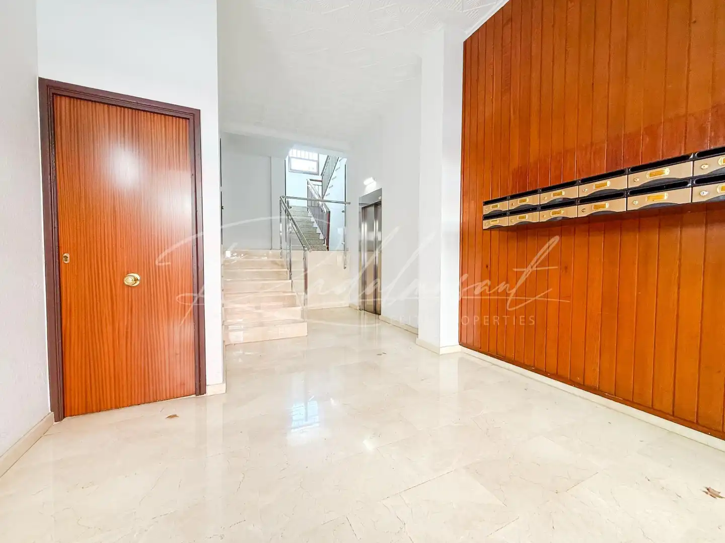 Flat for sale in Centre