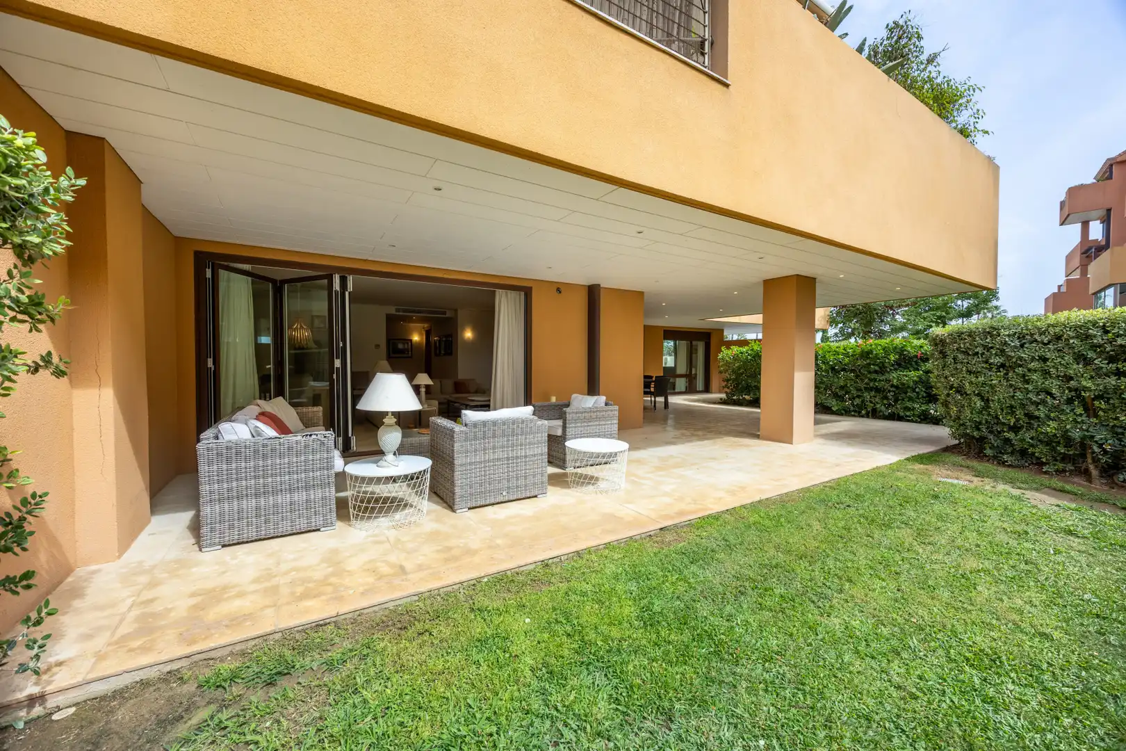 Terraza de Planta baja en venta en Sotogrande con Aire acondicionado, Jardín privado y Terraza