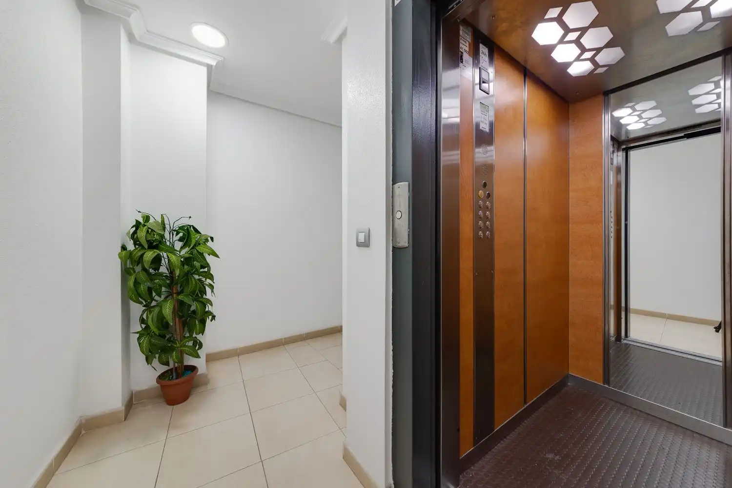 Ático en venta en Torrevieja con Aire acondicionado y Terraza