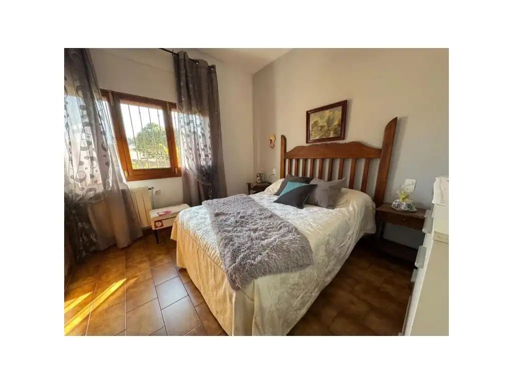 Schlafzimmer von Country house zum Verkauf in Santiago de Alcántara mit Schwimmbad