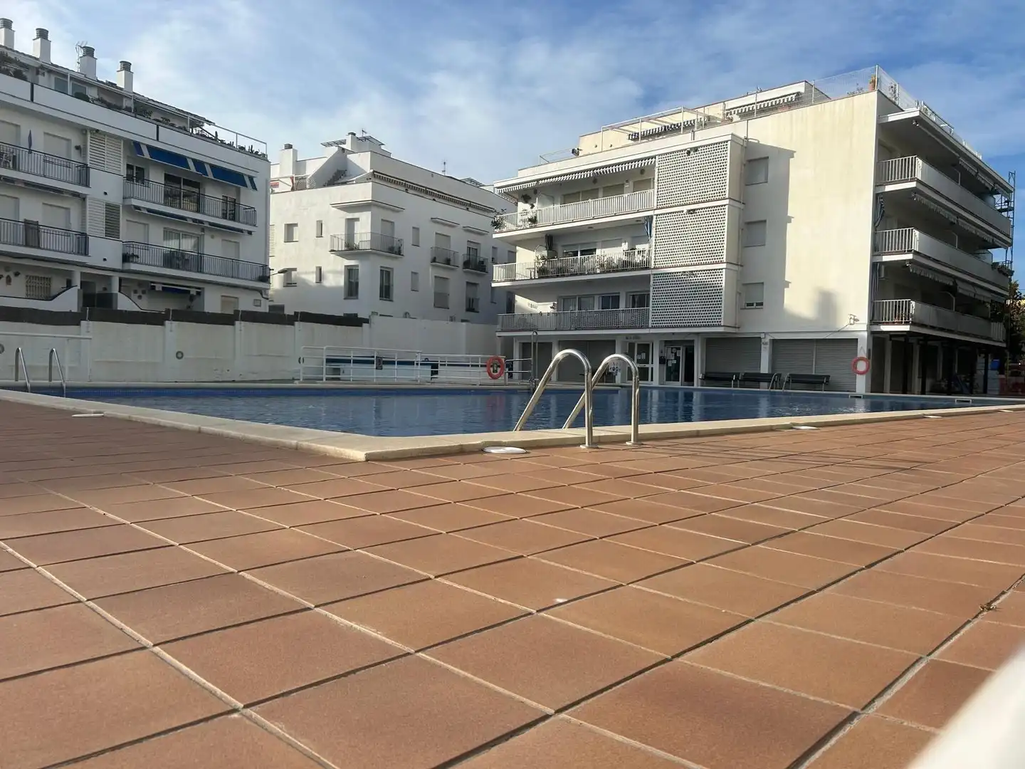 Piscina de Apartament en venda en Sitges amb Calefacció, Jardí privat i Terrassa