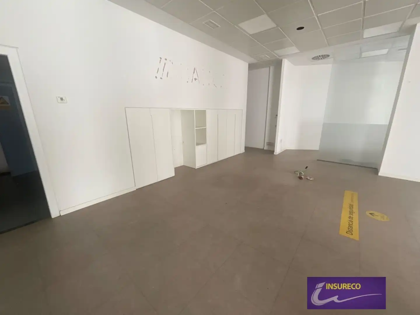 Business premises to rent in Mariano Andrés, imagen 7
