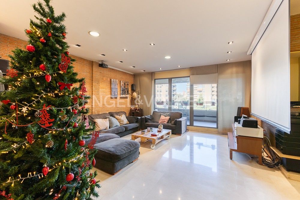 Living room of Apartment for sale in  Valencia Capital  with Air Conditioner, Heating and Terrace