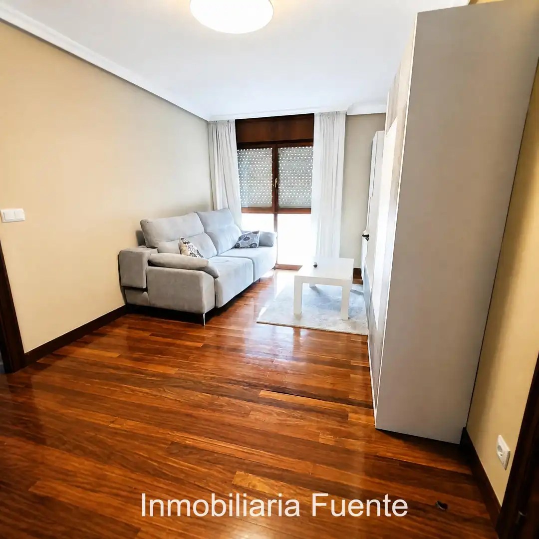 Wohnzimmer von Wohnung zum Verkauf in Zalla  mit Heizung, Abstellraum und Möbliert