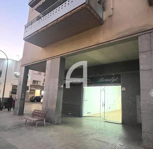Local comercial en Alquiler en Rambla de Francesc Macià en Sant Pere Nord