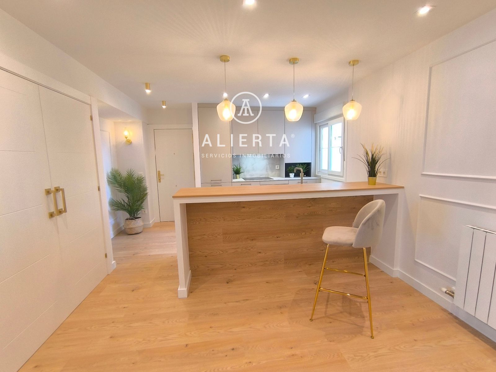 Cuina de Pis en venda en  Zaragoza Capital amb Aire condicionat, Calefacció i Terrassa