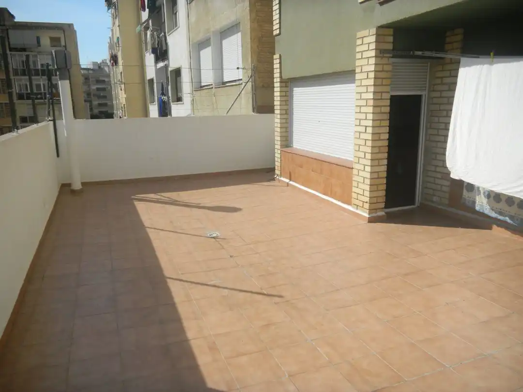Terraza de Piso de alquiler en Tarragona con Aire acondicionado, Calefacción y Amueblado