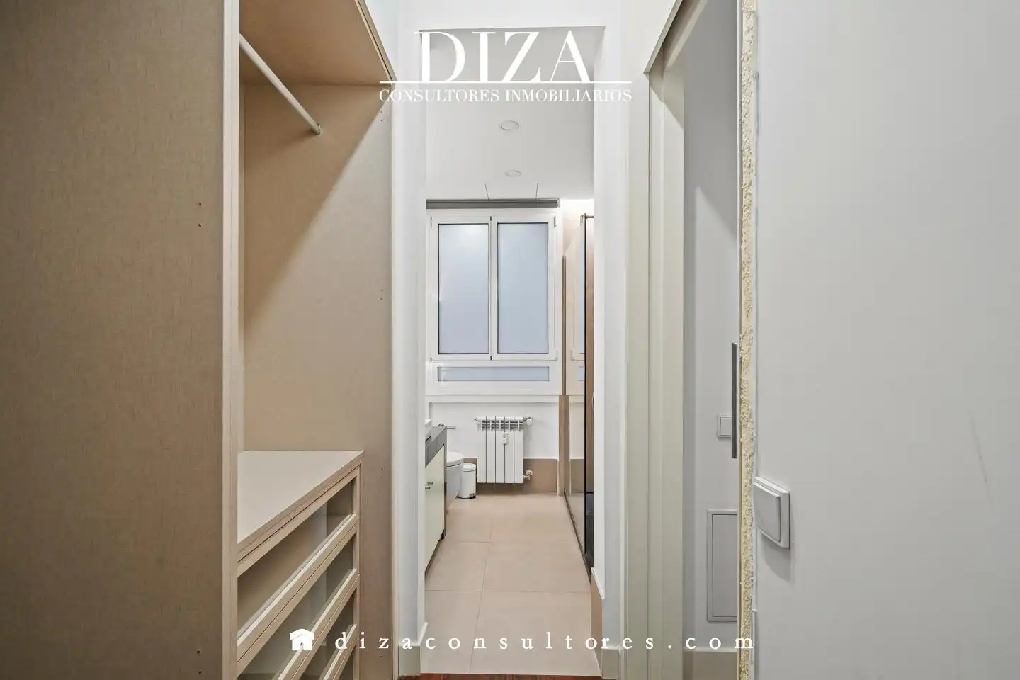 Habitación de Dúplex de alquiler en Madrid con Aire acondicionado y Amueblado