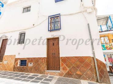 Casa en venta en Cómpeta