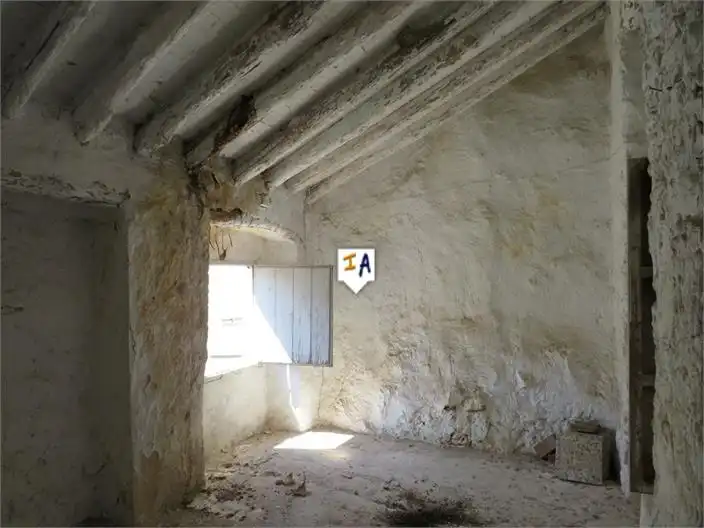 Casa adosada en venta en Fuensanta de Martos