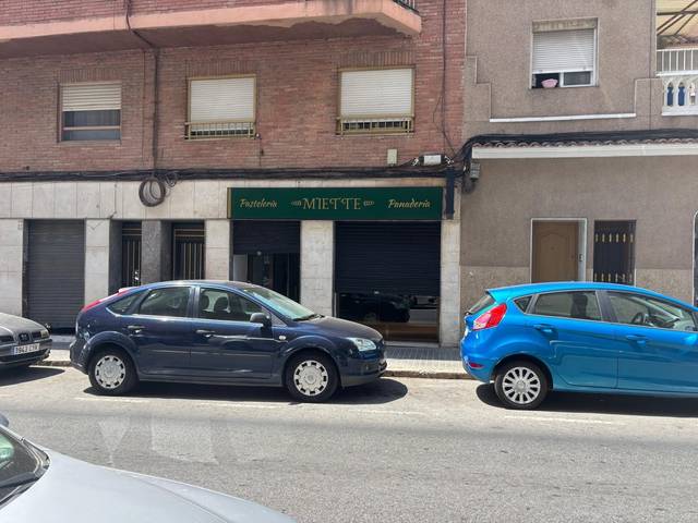 Local comercial en Alquiler en Peña de las Águilas