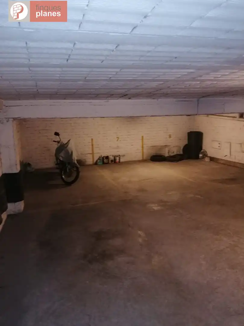 Parking for sale in Joc de la Bola - Camps d'Esports, imagen 8