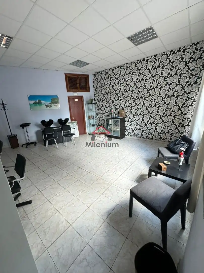 Local comercial en venta en Avenida Agustín Bálsamo 3, imagen 6