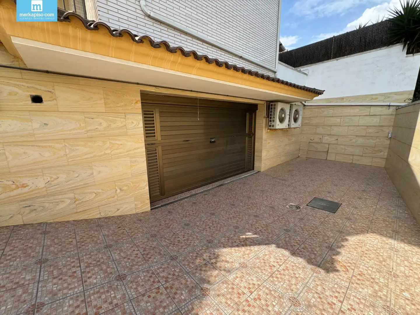 Parking of Houses for sale in Calafell  with Air Conditioner, Heating and Private garden