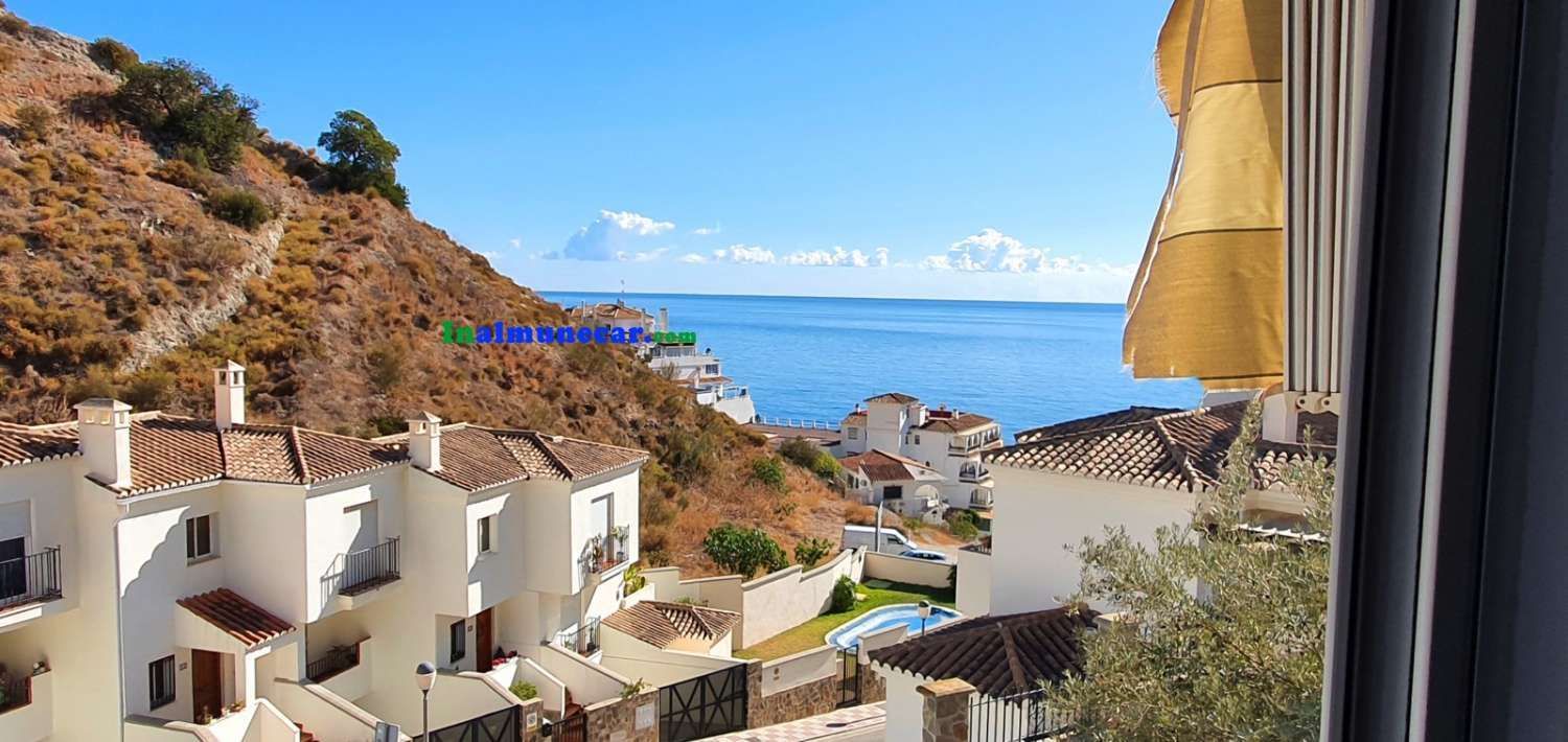 Exterior view of House or chalet for sale in Almuñécar  with Air Conditioner, Private garden and Terrace