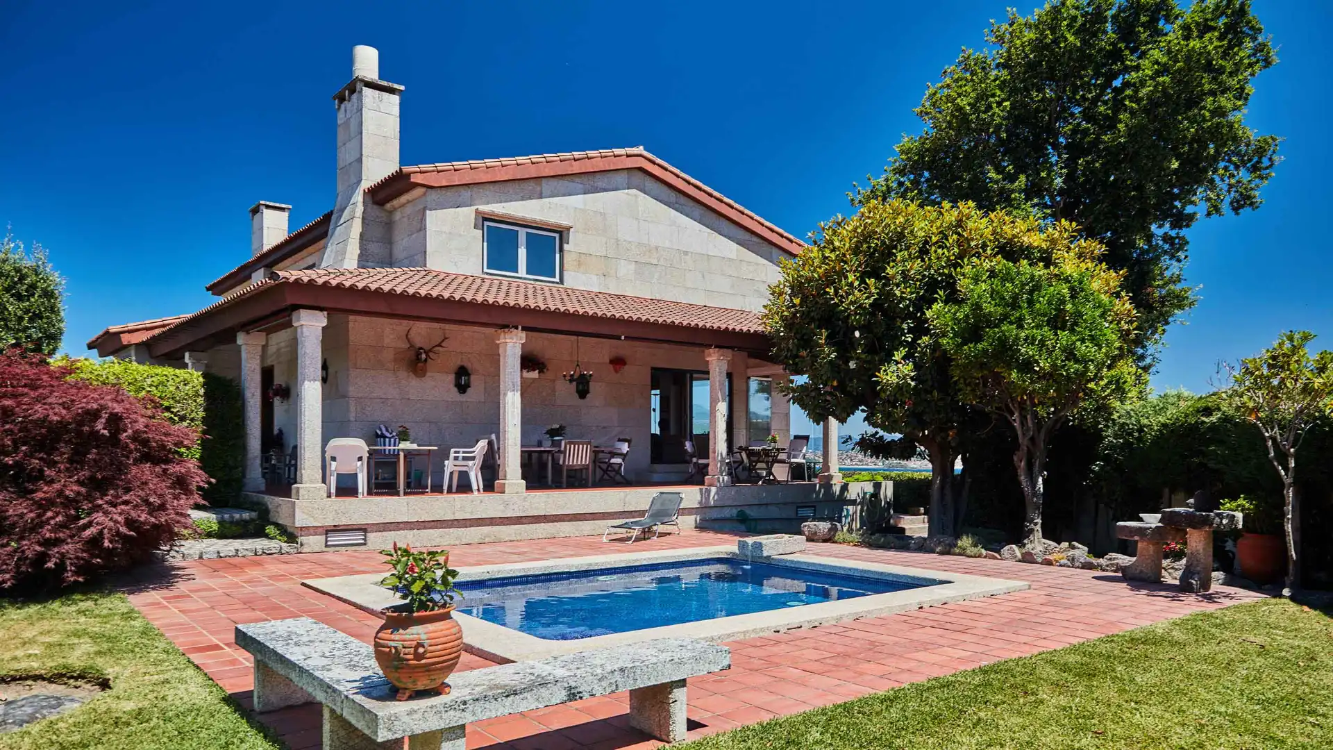 Piscina de Casa o xalet en venda en Baiona amb Calefacció, Jardí privat i Traster