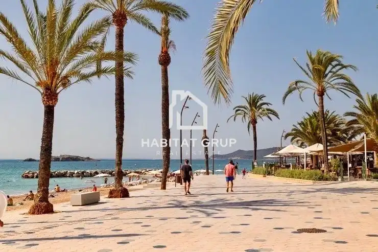 Exterior view of Flat for sale in Eivissa  with Air Conditioner, Heating and Terrace