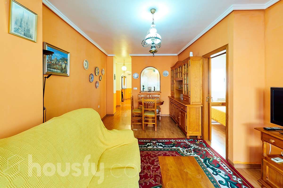 Flat to rent in Calle Félix Rodríguez de la Fuente, Avenida Habaneras - Curva de Palangre