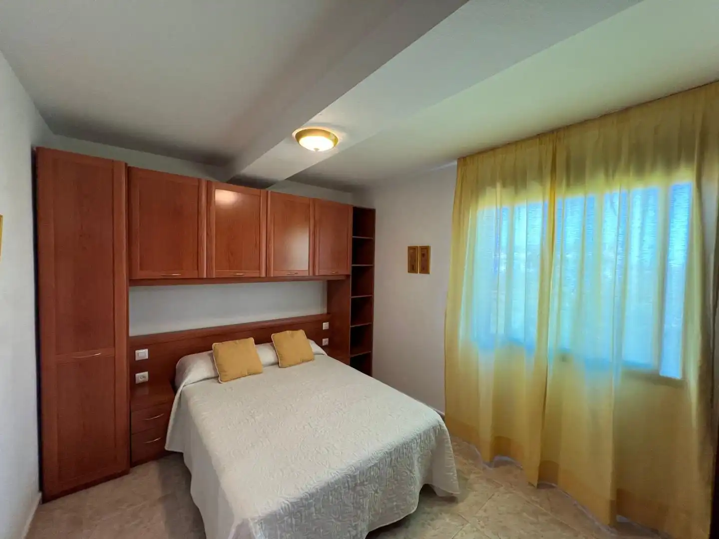Habitación de Apartamento de alquiler en San Roque - Ronda Norte
