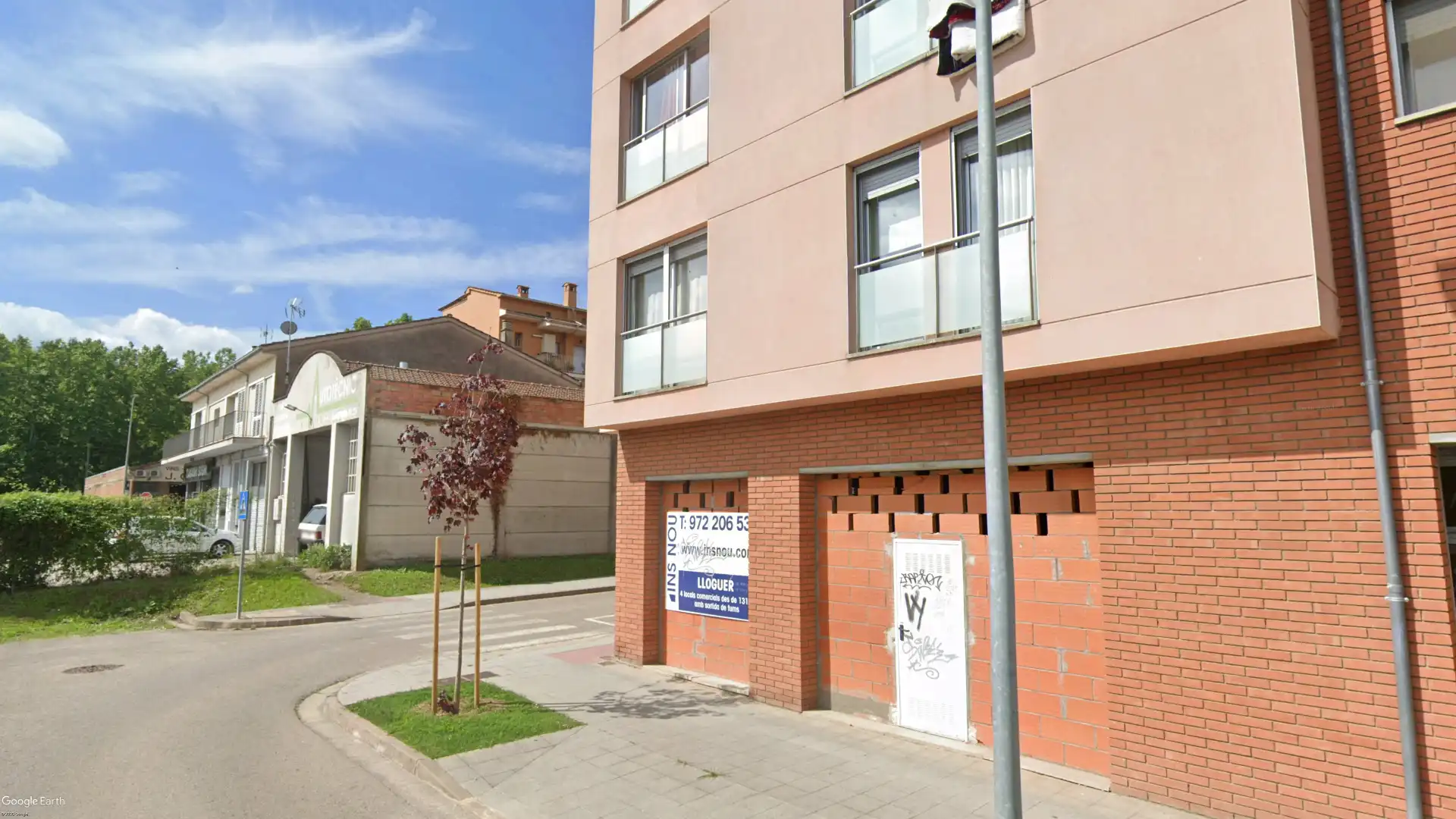 Exterior view of Buildings for sale in Olot